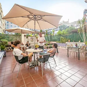 Fabrizzios Terrace Hostel Barselona