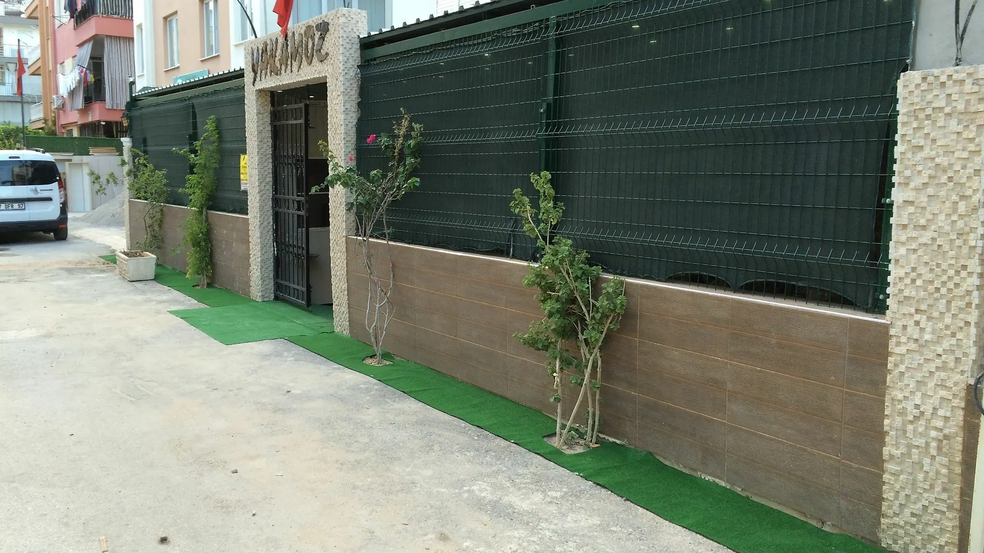Yakamoz Pansiyon Antalya